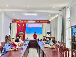 HỘI LHPN PHƯỜNG MINH HƯNG SINH HOẠT  MÔ HÌNH “NỮ CHỦ NHÀ TRỌ GIỮ GÌN AN NINH TRẬT TỰ”