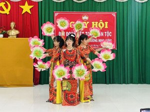 CÁC KHU DÂN CƯ TRÊN ĐỊA BÀN PHƯỜNG MINH HƯNG SÔI NỔI NGÀY HỘI ĐẠI ĐOÀN KẾT.