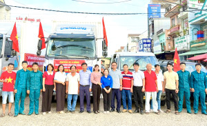 NHỮNG CHUYẾN XE CỨU TRỢ – MANG THEO CẢ TẤM LÒNG CỦA NGƯỜI DÂN MINH HƯNG TỈNH ĐỒNG NAI ĐẾN VỚI ĐỒNG BÀO TỈNH ĐẮK LẮK (PHÚ YÊN CŨ)