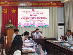 Chi bộ Văn phòng HĐND và UBND phường Minh Hưng tổ chức Hộ nghị kiểm điểm viên Đảng viên năm 2025