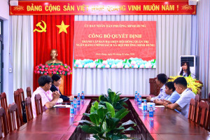 Công bố Quyết định thành lập Ban đại diện Hội đồng quản trị Ngân hàng Chính sách xã hội tại phường Minh Hưng, tỉnh Đồng Nai.