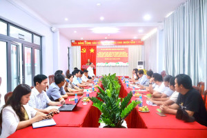 Phường Minh Hưng tiếp và làm việc với Đoàn công tác phường Bình Đông về “Phiên chợ nông sản vùng miền” năm 2026.