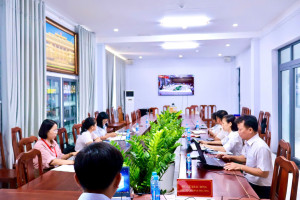 UBND phường Minh Hưng tham dự hội nghị triển khai Đề án số hóa hồ sơ, tài liệu lưu trữ.