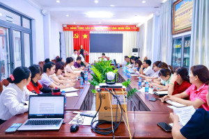 UBND PHƯỜNG MINH HƯNG HỌP TRIỂN KHAI CÔNG TÁC TUYỂN SINH NĂM HỌC 2026 – 2027.