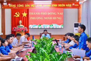 Chủ tịch UBND phường Minh Hưng chỉ đạo nâng cao chất lượng công tác đoàn và phát triển thanh niên