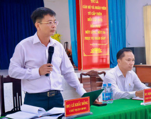 Chủ tịch UBND phường Minh Hưng chủ trì họp đánh giá tiến độ thực hiện đợt thi đua đặc biệt 500 ngày đêm.