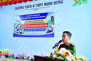 Công an phường Minh Hưng nâng cao ý thức chấp hành pháp luật giao thông cho hơn 1.000 học sinh