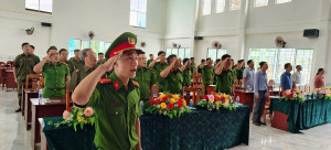 CÔNG AN XÃ NAM CÁT TIÊN TỔ CHỨC HỘI NGHỊ SƠ KẾT 6 THÁNG ĐẦU NĂM 2025