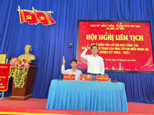 HỘI NGHỊ LẤY Ý KIẾN CỬ TRI NƠI CÔNG TÁC