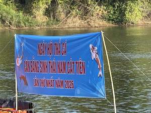 Xã Nam Cát Tiên tổ chức Ngày hội thả cá 23 tháng Chạp – Chung tay bảo vệ môi trường, tái tạo nguồn lợi thủy sản