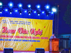 LIÊN HOAN VĂN NGHỆ CHÀO MỪNG 51 NĂM GIẢI PHÓNG MIỀN NAM THỐNG NHẤT ĐẤT NƯỚC VÀ CHÀO MỪNG SỰ KIỆN THÀNH LẬP THÀNH PHỐ ĐỒNG NAI
