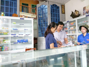 TỪNG BƯỚC NÂNG CAO NĂNG LỰC, GIẢI PHÁP HỖ TRỢ CỬA HÀNG, HỘ KINH DOANH BUÔN BÁN, BÁN LẺ CHUYỂN ĐỔI SỐ TRÊN ĐỊA BÀN XÃ NAM CÁT TIÊN