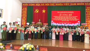 Xã Nghĩa Trung tổ chức Lễ công bố Nghị quyết của Trung ương và địa phương về sáp nhập đơn vị hành chính cấp tỉnh, xã