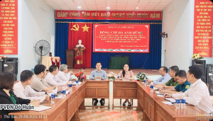 Lãnh đạo tỉnh Đồng Nai làm việc với Ban Thường vụ Đảng ủy xã Nghĩa Trung