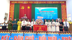 Hội Liên hiệp Phụ nữ xã Nghĩa Trung tổ chức Đại hội đại biểu lần thứ nhất, nhiệm kỳ 2025-2030