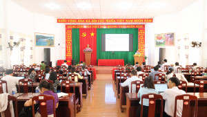 UBND xã Nghĩa Trung tổ chức Hội nghị tập huấn công tác tiếp công dân, giải quyết đơn thư khiếu nại, tố cáo