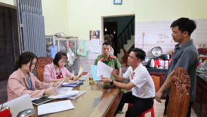 Bún