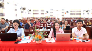 Đại biểu 2