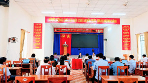 BAN CHỈ ĐẠO BẦU CỬ XÃ NGHĨA TRUNG TỔ CHỨC HỘI NGHỊ TRIỂN KHAI NHIỆM VỤ CÔNG TÁC BẦU CỬ