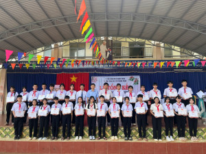 PHÓ CHỦ TỊCH UBND XÃ LƯỜNG ĐÌNH HẢI DỰ LỄ TỔNG KẾT NĂM HỌC 2025 – 2026 TẠI TRƯỜNG THCS NGHĨA TRUNG