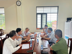 Kiểm tra công tác chuẩn bị kỳ thi tốt nghiệp THPT năm 2026 tại Trường THPT Lê Quý Đôn