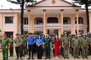 Xã Nghĩa Trung tổ chức Lễ ra quân, mít tinh diễu hành hưởng ứng Tháng hành động phòng, chống ma túy