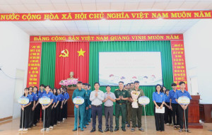 Xã Nghĩa Trung tổ chức Lễ phát động “Tháng hành động vì trẻ em” và khai mạc hè năm 2026