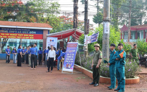 Công an xã Nghĩa Trung bảo đảm an ninh, trật tự Kỳ thi tốt nghiệp THPT