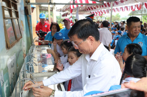 Hơn 260 triệu đồng được trao tặng trước thềm năm học mới