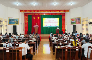 Xã Nghĩa Trung tổ chức tập huấn công tác tuyên truyền, vận động nhân dân trong bồi thường giải phóng mặt bằng thực hiện các dự án trên địa bàn xã