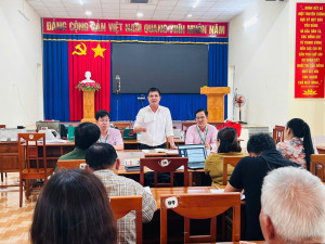 NHCSXH Bù Đăng duy trì các hoạt động tại điểm giao dịch Nghĩa Thắng, xã Nghĩa Trung
