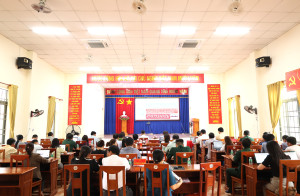 Nghĩa Trung tham dự Hội nghị trực tuyến học tập Nghị quyết số 16-NQ/TW
