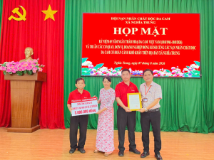 Hội Nạn nhân chất độc da cam/Dioxin xã Nghĩa Trung tổ chức họp mặt kỷ niệm 65 năm Thảm họa da cam Việt Nam