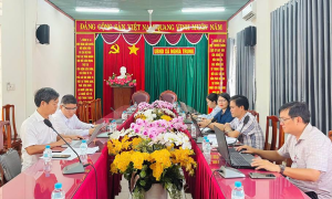 Đoàn công tác Sở Giáo dục và Đào tạo Thành phố khảo sát tình hình chuẩn bị năm học mới tại các trường học trên địa bàn xã Nghĩa Trung