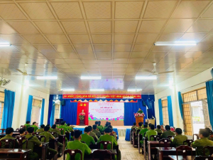 Công an xã Nha Bích ra quân đảm bảo an ninh trật tự trong dịp Lễ Giáng sinh năm 2025