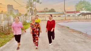 Người cao tuổi sống vui, sống khỏe, sống có ích