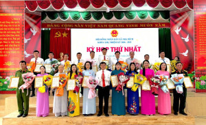 Kỳ họp thứ nhất HĐND xã Nha Bích khóa XIII: Kiện toàn bộ máy, tạo nền tảng vững chắc cho nhiệm kỳ mới