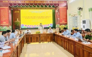 BAN VĂN HÓA - XÃ HỘI HĐND XÃ GIÁM SÁT HOẠT ĐỘNG TẠI TRUNG TÂM PHỤC VỤ HÀNH CHÍNH CÔNG XÃ