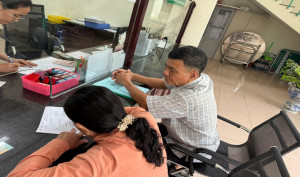 Giải ngân cho vay chương trình cho người chấp hành xong án phạt tù tại xã Nha Bích