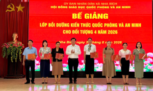 Nha Bích bế giảng lớp bồi dưỡng kiến thức quốc phòng và an ninh đối tượng 4 năm 2026