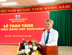 Nha Bích trang trọng tổ chức Lễ trao tặng Huy hiệu Đảng đợt 2/9 năm 2026