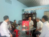Lãnh đạo xã Nhơn Trạch thăm gia đình thương binh Nhân kỷ...