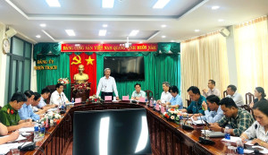 ban thường vụ Đảng ủy xã góp ý kiến về các chỉ thị