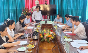 Đoàn khảo sát Bộ Nội vụ làm việc tại xã Nhơn Trạch về tổ chức hoạt động của chính quyền cấp xã theo mô hình địa phương 2 cấp docx