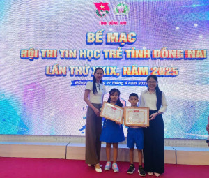 Học sinh Nhơn Trạch ghi dấu tại Cuộc thi Tin học trẻ tỉnh Đồng Nai docx