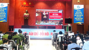 Hội nghị trực tuyến nghe Tỉnh uỷ Đồng Nai thông báo nhanh kết quả Hội nghị lần thứ 13 Ban Chấp hành Trung ương Đảng khoá XIII docx