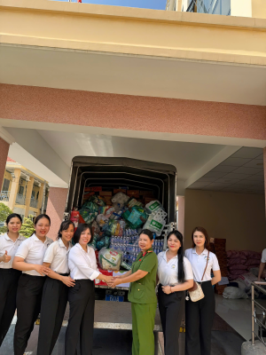 CONG AN XA NHON TRACH TIEP NHAN NHU YEU PHAM VA TIEN MAT TU LOP MAM NON DOC LAP HONG AN docx