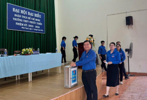 Người thầy nhiệt huyết với công tác Đoàn