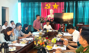 Các Tổ đại biểu HĐND xã Nhơn Trạch tập trung thảo luận nhiều vấn đề dân sinh docx