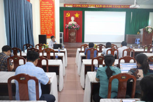 UBND xã Nhơn Trạch tổ chức tập huấn sử dụng phần mềm Họp không giấy tờ (eCabinet)